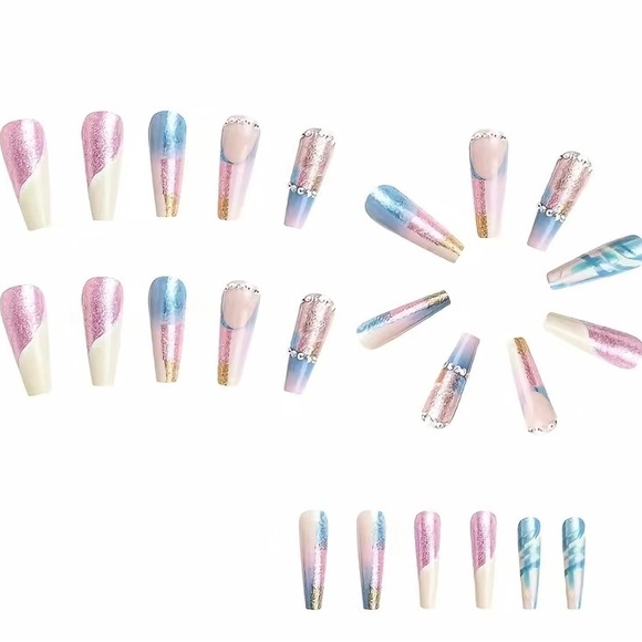 NWT 24 Piece Press-On Nails - Picture 4 of 12